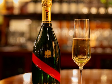 ワインの品揃えも豊富