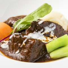 牛ホホ肉・シチュー