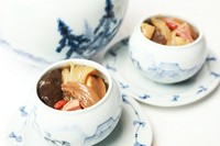 フォーティャオチァン　福建名菜「乾貨」の壷蒸し煮スープ