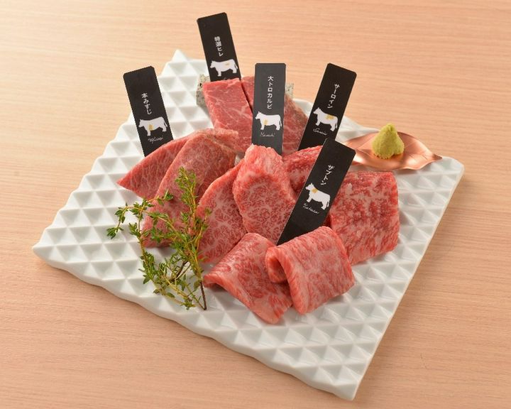 贅沢な味わいを堪能できる『最高級熟成和牛5種盛り合わせ』