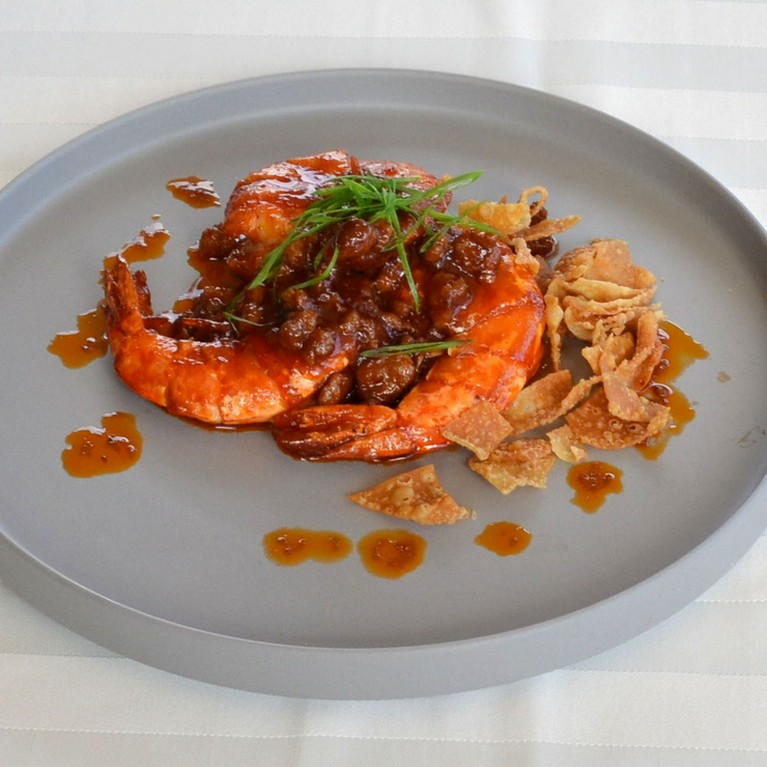 【辣爆大虾】殻付海老の四川炒め（3 匹）