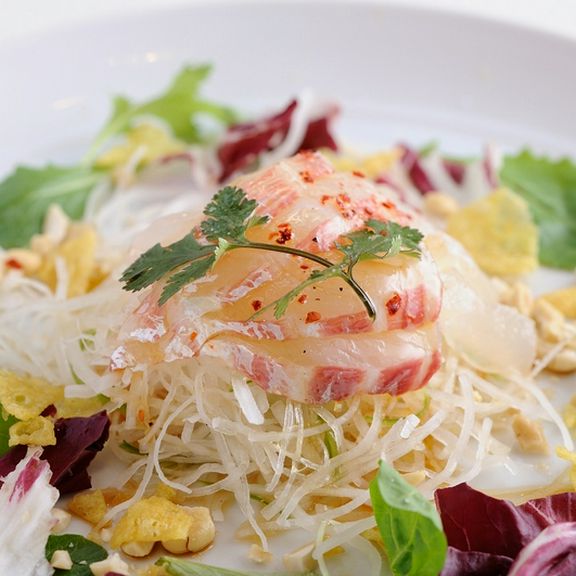 【凤城鱼滑】天然鮮魚の中華風特製刺身