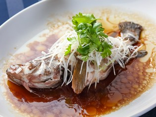 近海から届けられる「旬の鮮魚」