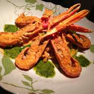 半個室以外で15～20席ご用意できます。
（半個室もあわせれば26席位）
半立食であれば30人前後でご用意できます。
ジョバンニの得意な大皿お料理でパーティーが盛り上がること間違いなし。
