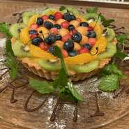 ご予約時に申し出て頂ければお祝いのメッセージをデザートプレートにお入れします。
*デザートをオーダー願います。
*1万円以上お食事の場合無料。（1万円以下の場合¥300)
