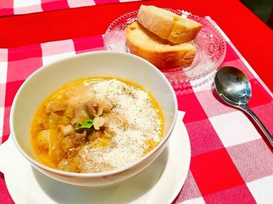 フィレンツェに400年続く『ランプレドット（牛モツ）のスープ』
