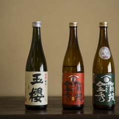料理とのバランスを考慮し厳選する日本酒