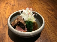 荒木山と言えばジビエ！！
柔らかく煮込みクセのない角煮は、おどろく事間違いなし…