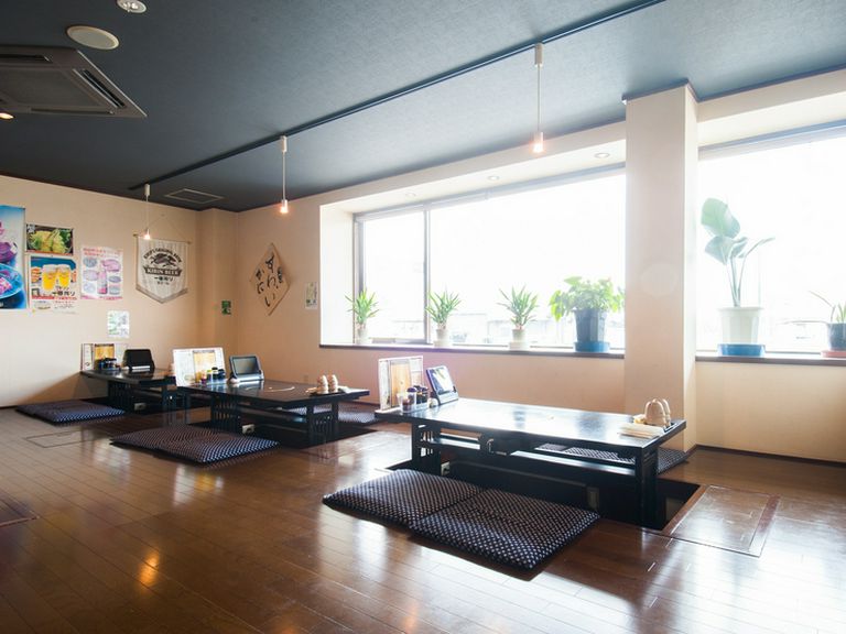 広いスペースの掘りごたつ席があるので、小さなお子様も安心