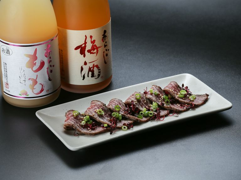 女性にも人気の『県産牛もものローストビーフ』