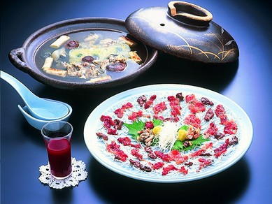 コクがありつつ、さっぱりとした『すっぽん料理』
