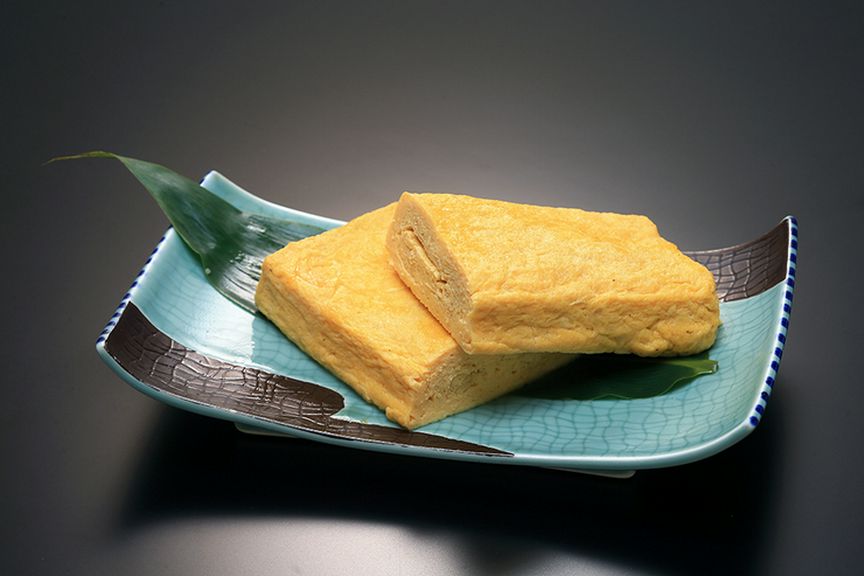 料理に欠かせない玉子は、養鶏場直送の新鮮で上質な特殊卵を使用