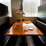 琵琶湖のほとり、「近江牛」をはじめとした滋賀の素材をシンプルに活かした焼肉・ステーキが楽しめる【和牛lab. つじ本】。大切な方のおもてなしにも最適な一軒です。