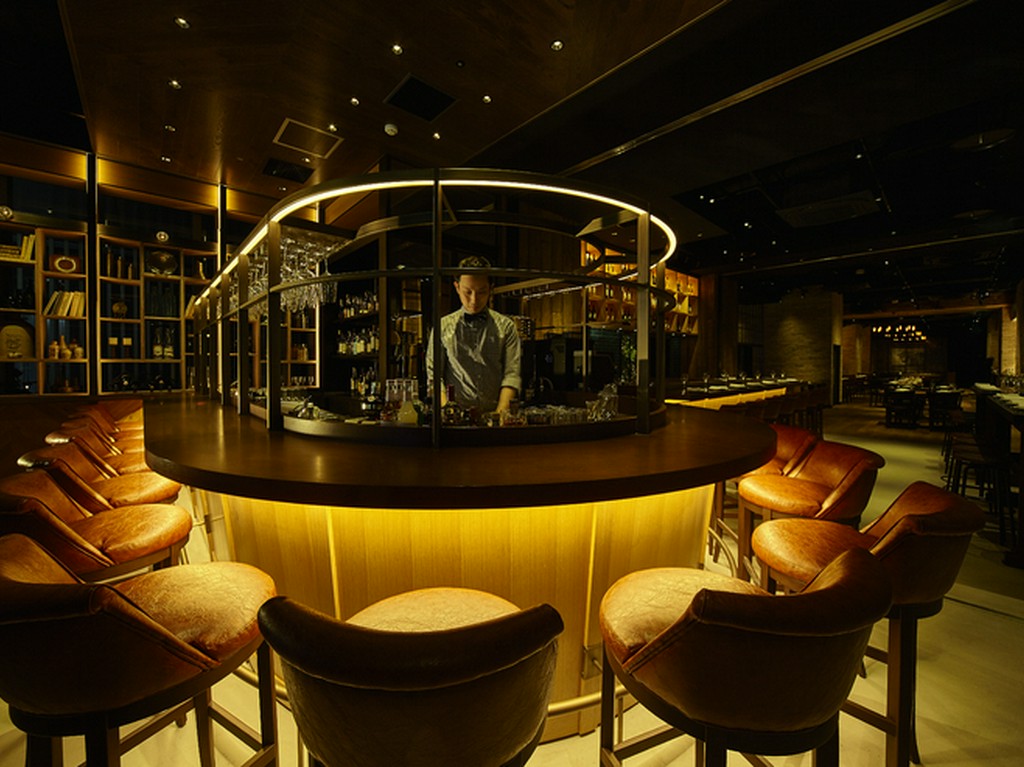 普段使いのデートから、大切な日のお祝いまで幅広くカバー