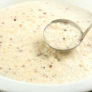 コクと旨みがお米にしっかりと染み込んだ『パルメジャーノチーズリゾット』