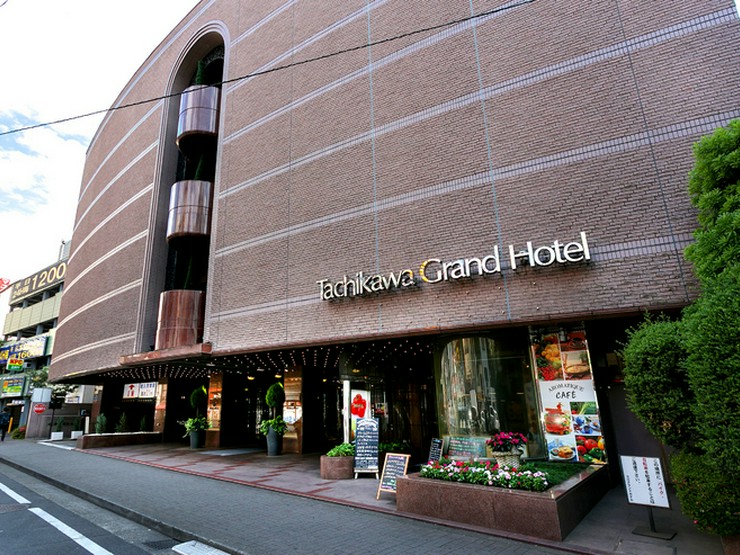 ホテルエミシア東京立川 バイキングレストラン オーク 立川 フレンチ ネット予約可 ヒトサラ