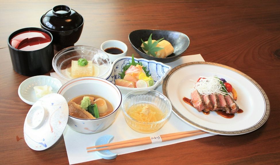 彩り豊か 四季を味わう季節の御膳『舞』