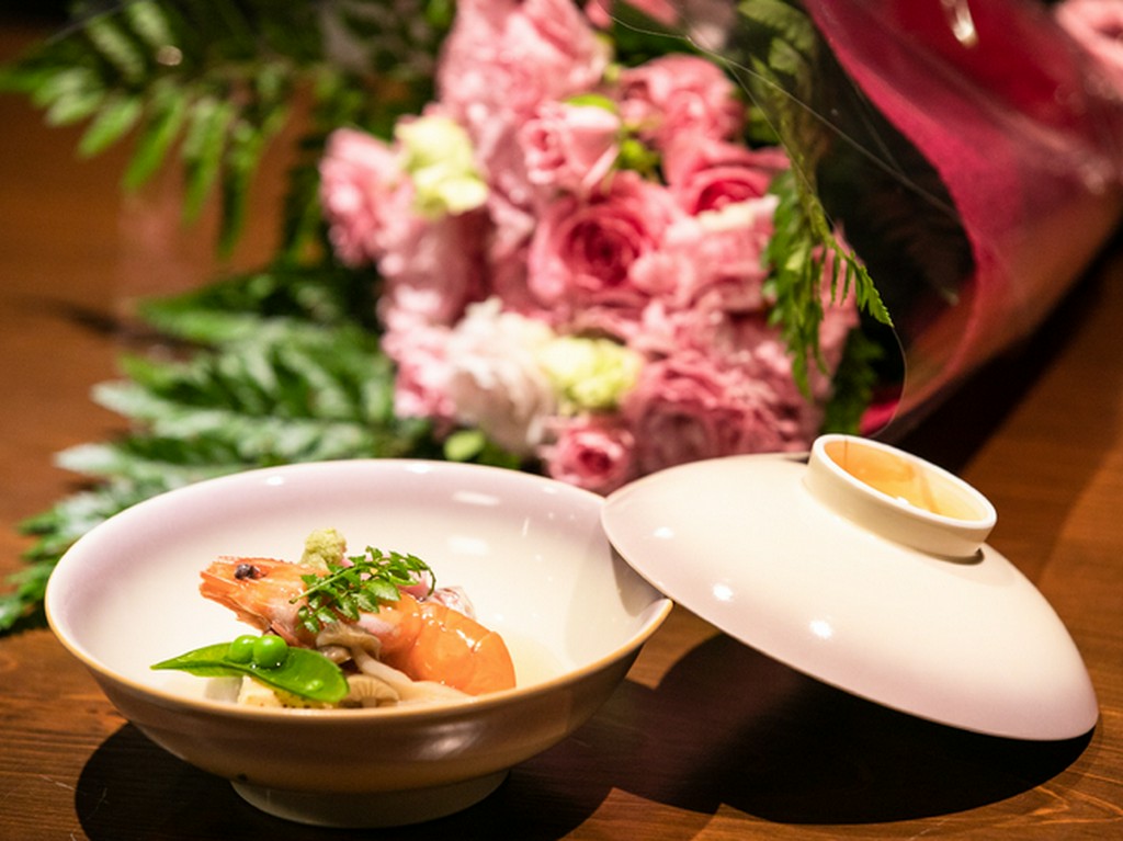 祝いの御席にも