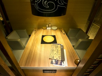 和モダンな落ち着ける空間で大切なゲストをおもてなし