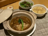 吉切鮫尾ビレ餡かけ土鍋ご飯/本日のスープ/サラダ/デザート