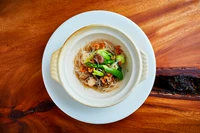 特製前菜五種盛り / 干し貝柱と湯葉のスープ / 香港式点心二種盛合せ / 金目鯛の強火蒸し　フィッシュソース / 但馬鹿ロースの黒胡椒炒め / 中国茶 / 鱶鰭の餡かけご飯　白湯仕立て / 本日のデザート
