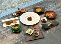 葡萄と黒酢の酢豚をメインとしたランチ限定のおまかせコース
※写真はイメージです