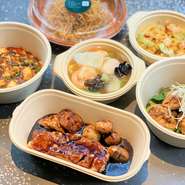 17:00～22:00受付
■葡萄と黒酢の特製酢豚
■油淋鶏(ユーリンチー)
■海老と伹焼入り焼飯?
■海鮮餡かけ焼きそば
■熱香 麻婆豆腐