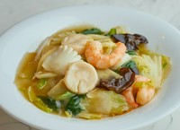 具だくさんトロ～リあつあつ海鮮あんをかけた絶品焼きそば