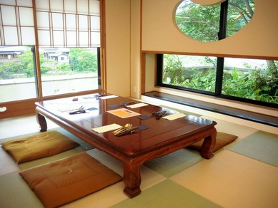 景色も一つのおもてなし。多彩な風景を楽しめるお部屋を完備