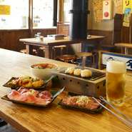 精肉店で育ったオーナー兄弟の目利きで和牛を厳選。さまざまな希少部位が楽しめます。