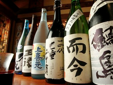 全国各地から珠玉の日本酒を用意