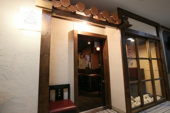 店内にも沖縄らしさを