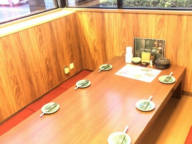 少人数から大人数まで可能な、全室個室のくつろぎ空間