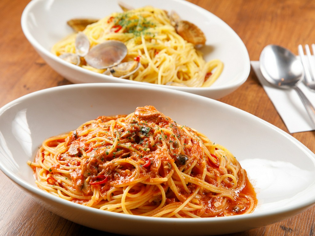 多彩なパスタが揃い、『ボンゴレ』や『プッタネスカ』が人気