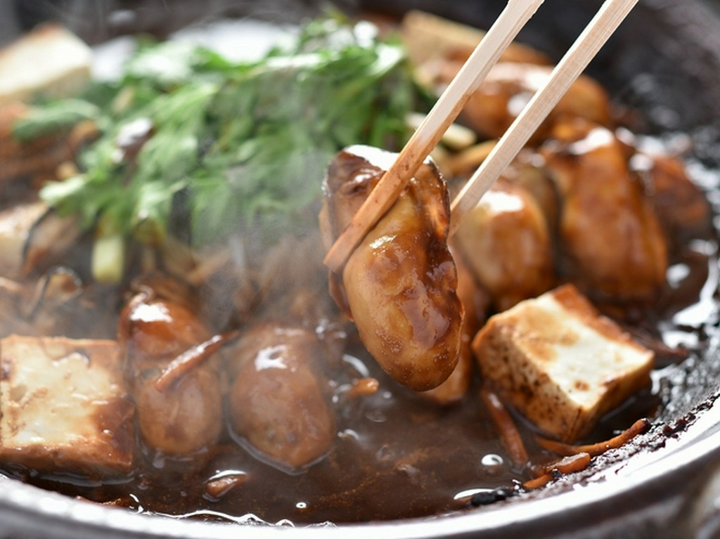 牡蠣土手鍋／ふぐちり鍋（冬季限定）