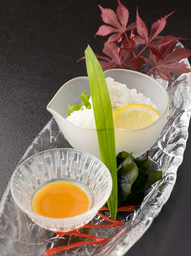 お土産でも人気！　配合にこだわったオリジナルの酢味噌　　　