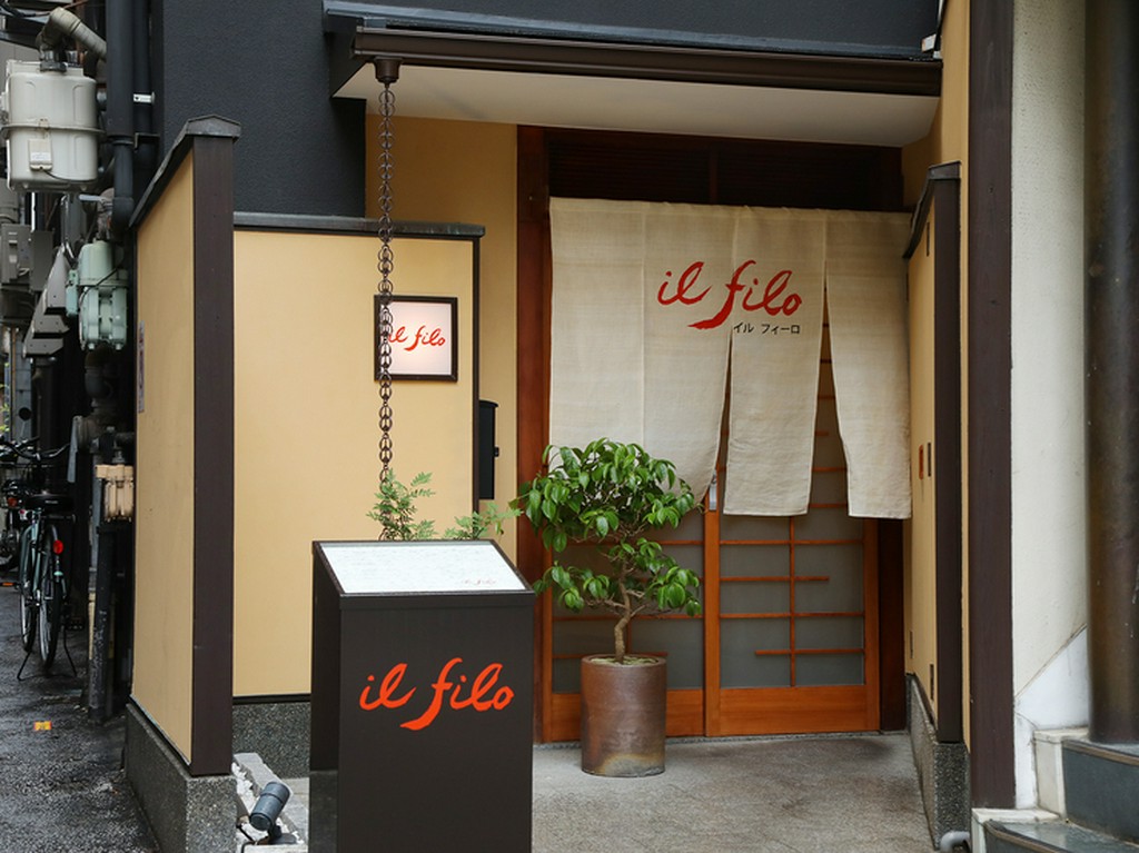 特別な日の記念日や普段使いなど、さまざまに利用できるお店