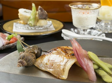 落ち着いた雰囲気に季節の料理で大切な人をおもてなし			
