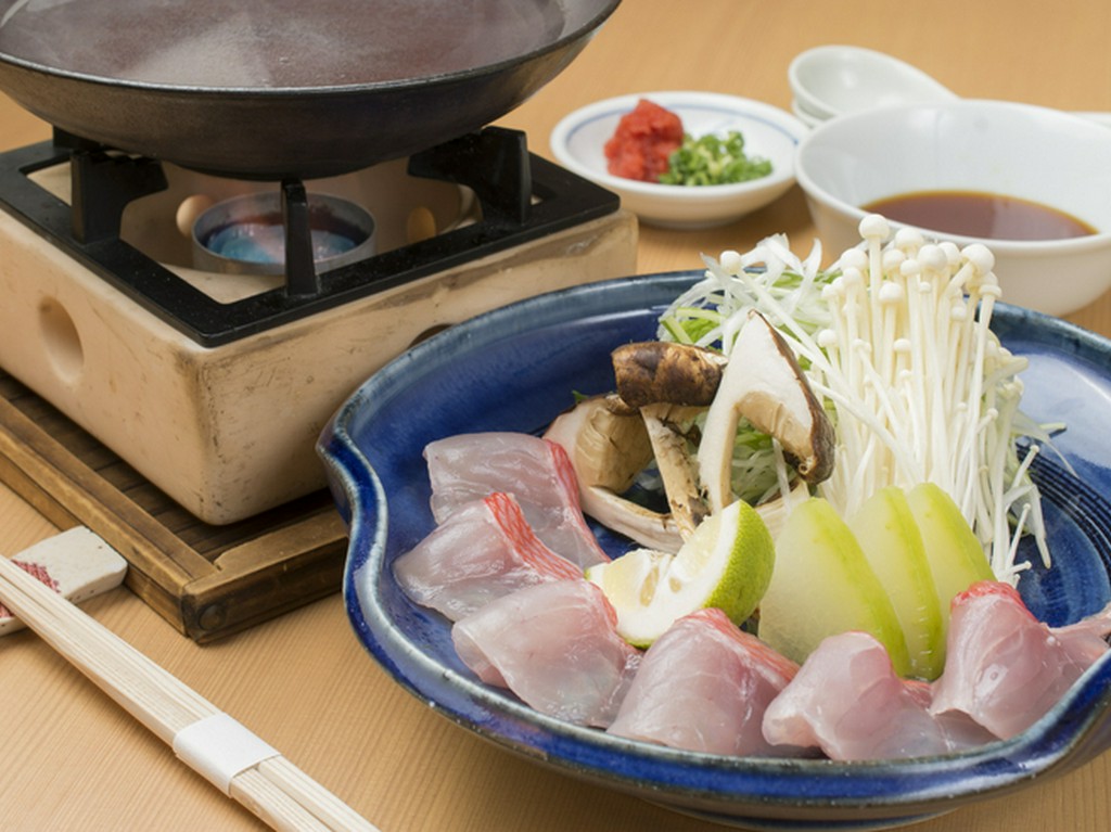 金目鯛や鱧などの旬な食材を堪能。出汁にもこだわった『季節のしゃぶしゃぶ』