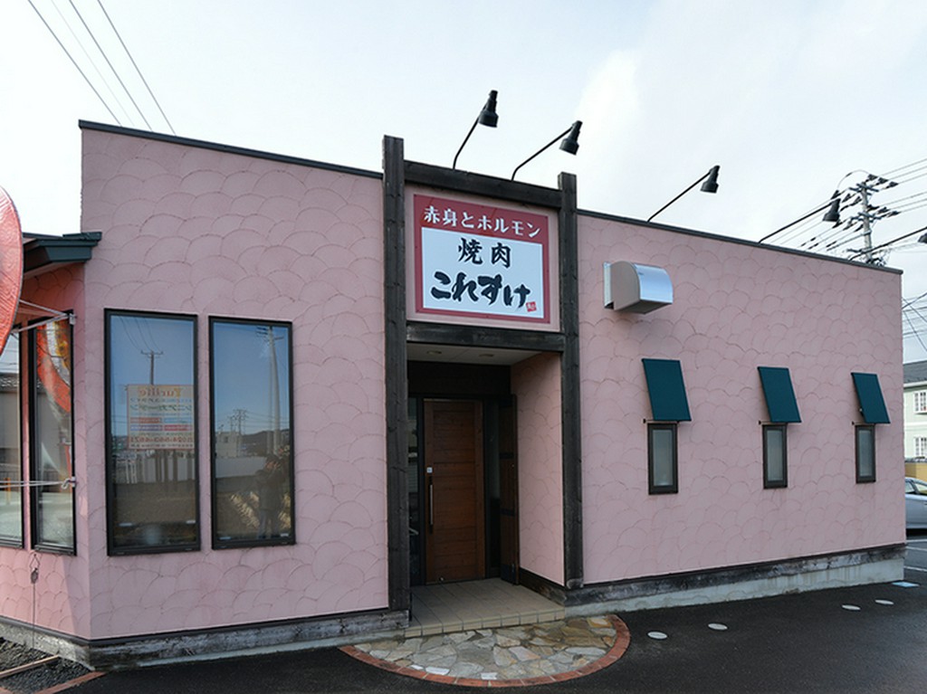 アットホームな雰囲気で、誰でも気軽に足を運べる焼肉店