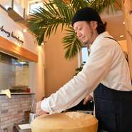 “さりげないサービス”で、居心地のよい雰囲気づくりを　　