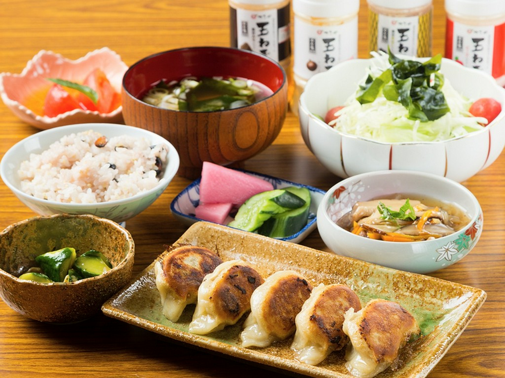 餡も皮も手作り。もちもちの食感が嬉しい『餃子御膳』