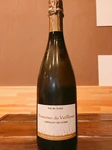 フランスのムニュピノ、シャルドネを使用したスパークリングワイン。
ふくよかでありながら硬質な酸と豊富なミネラルの旨味が口の中で柔らかく広がりすべての要素が複雑に絡み合うワインです。