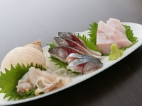 その日に一番美味しい富山産魚介類を『厳選お刺身味くらべ』