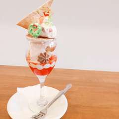 季節により変わる、こだわりの自家製パフェ