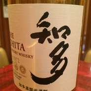 軽やかな味わいとほのかに甘い香りが特徴です。なめらかで心地よい余韻をお愉しみ下さい。