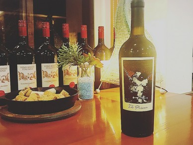 夜はイタリアンとお酒が楽しめる「BAR」に