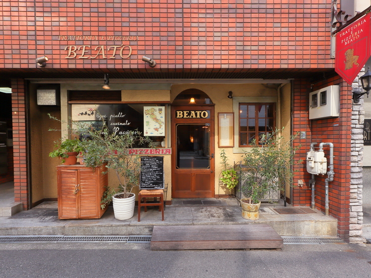 Kami menawarkan kursus yang sesuai dengan anggaran dan preferensi Anda.