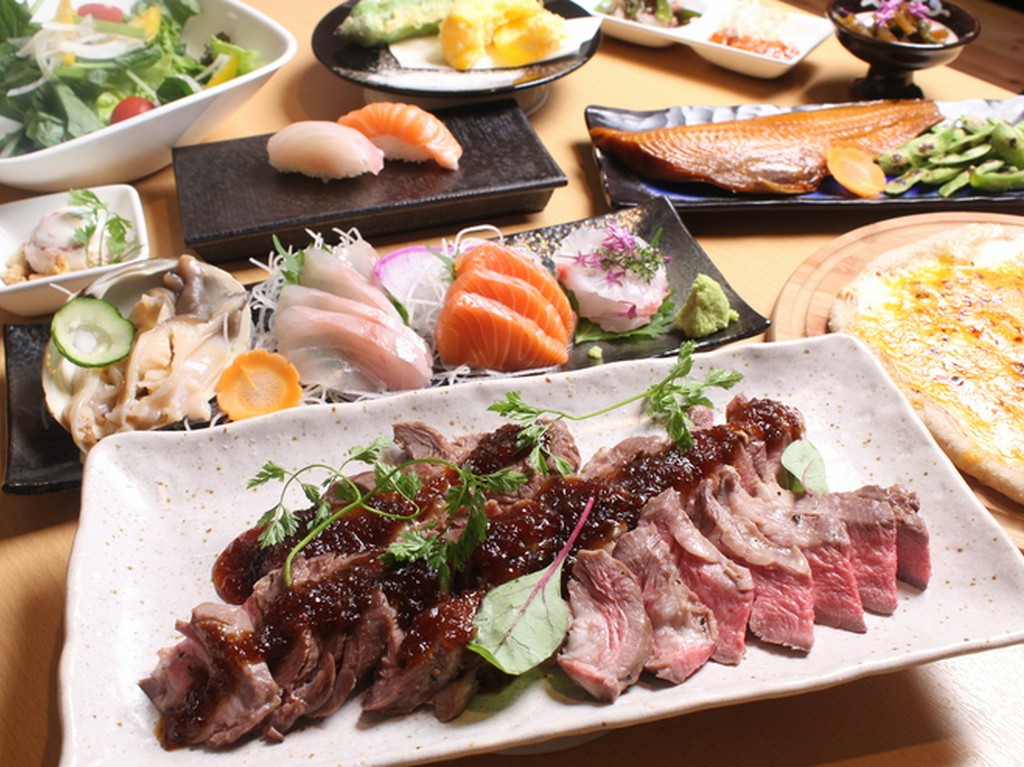 120分飲み放題付き(L.O.30分前)全１０品のお得なプランです。質を重視したいお客様に大人気です。
