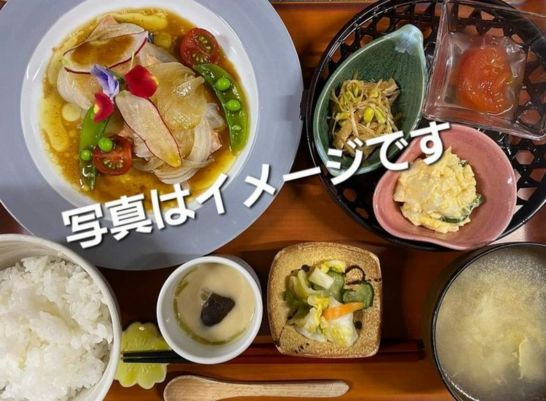 肉or魚膳(お好きなメイン料理を1品か2品選べる、組み合わせ自由)
